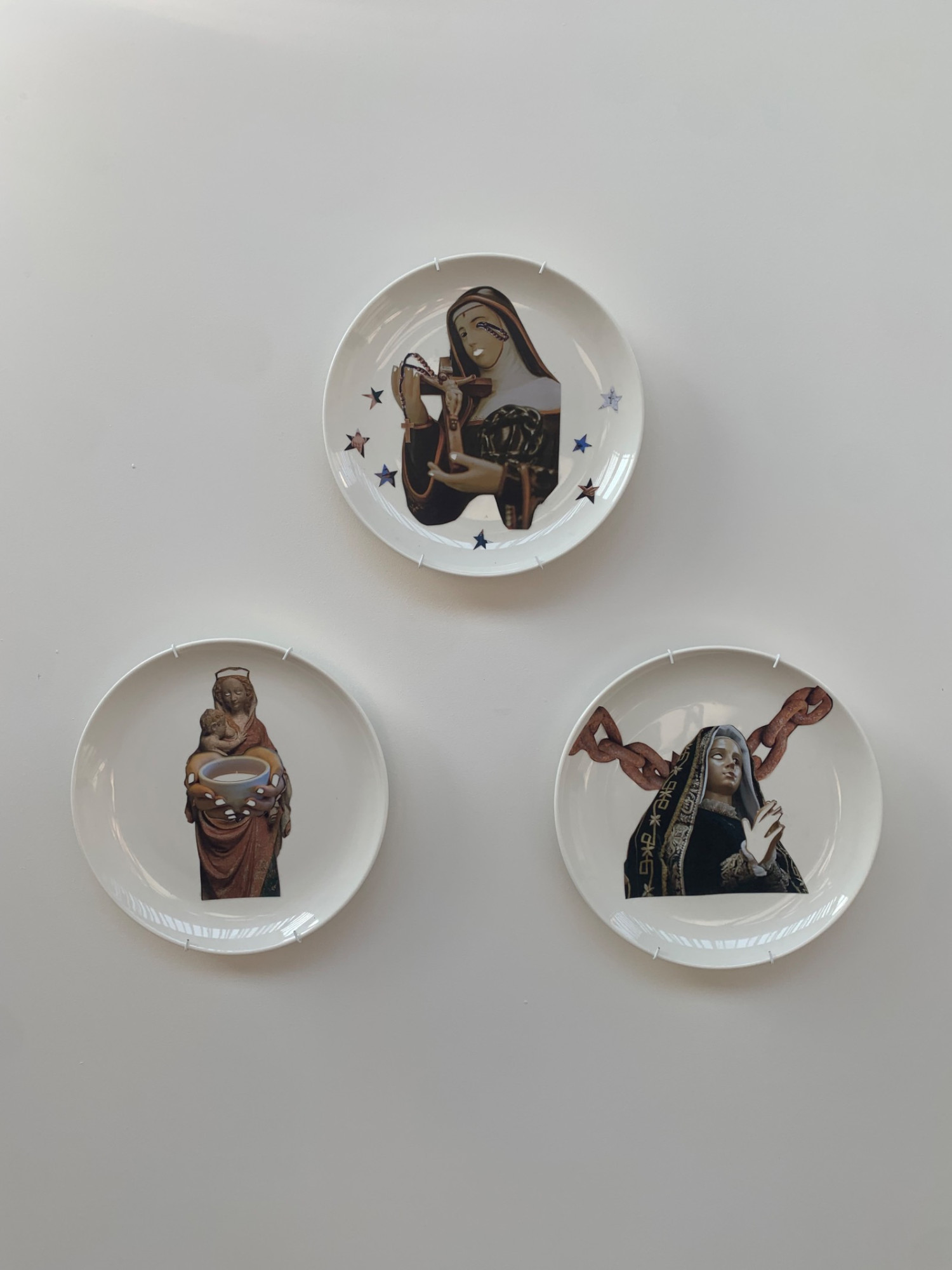 Tryptic plates
