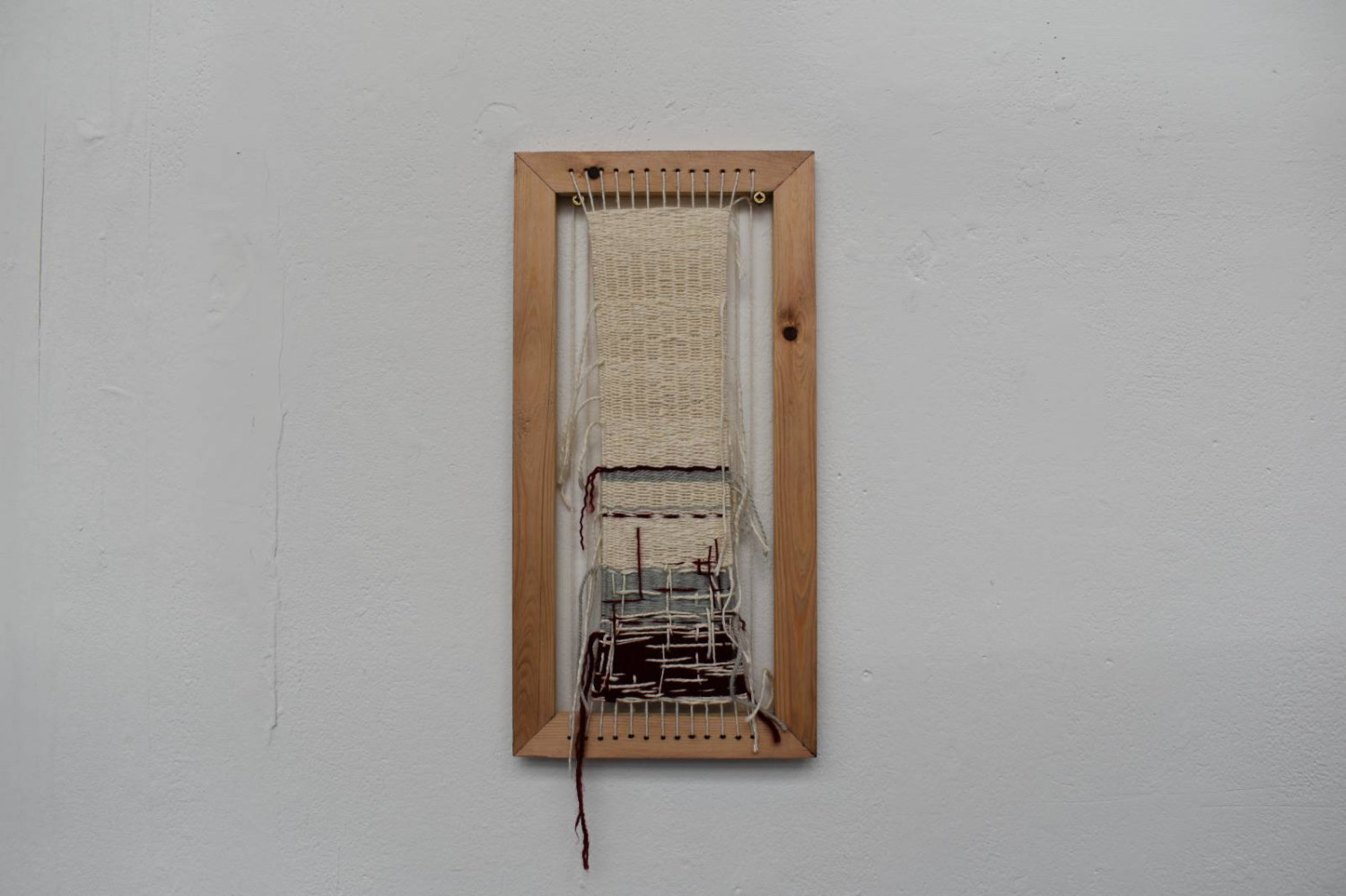 *1 and 3 looms*, synthetic cotton on wooden frame, 40 x 20cm