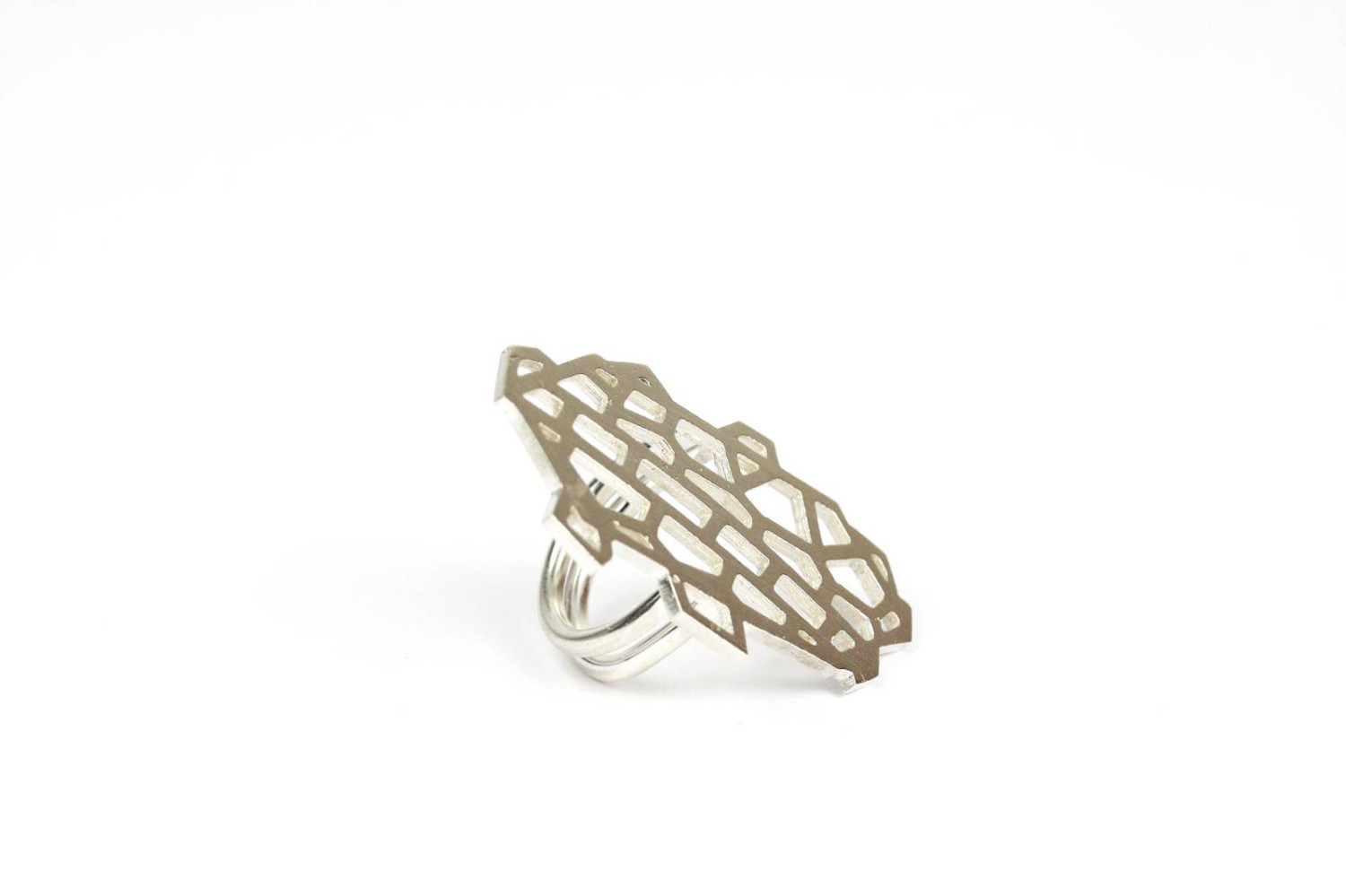 *Migrant Hawker Dragonfly Pattern Ring*, silver