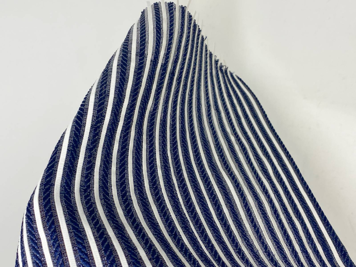 Woven striped fabric